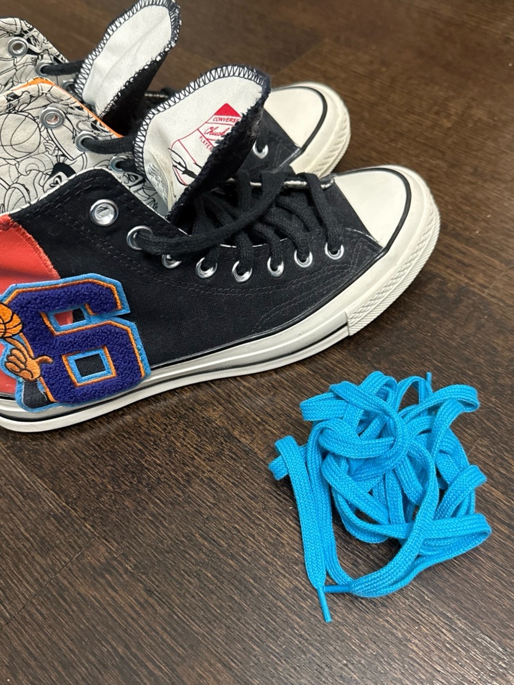Converse x Space Jam Hightops - Picture 6 of 6
